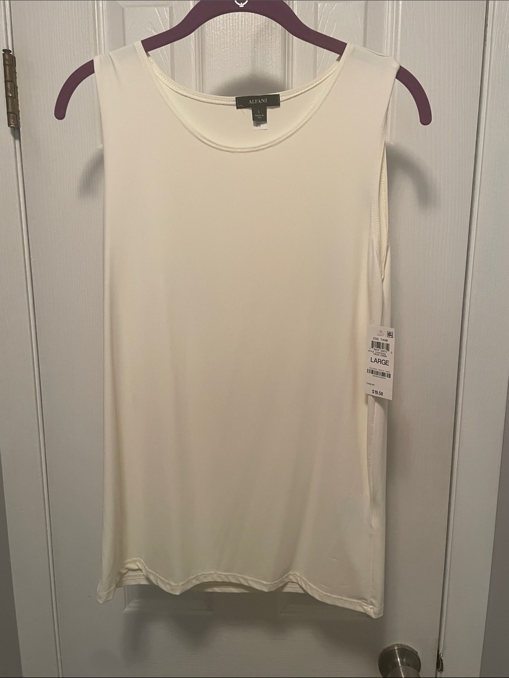 NWT ALFANI TANK TOP. SIZE L